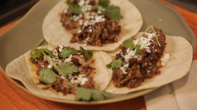 eHow Food:  Daisy Martinez